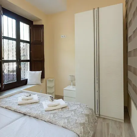 Apartment Sebrilla Apartamento Torneo *